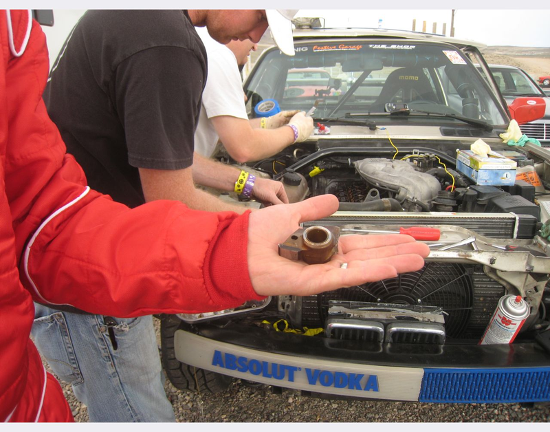 Illustration for article titled Brother, Can You Spare A Transmission? Broken Cars At The Goin' For Broken 24 Hours Of LeMons